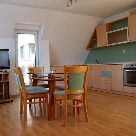 Apartment Center 